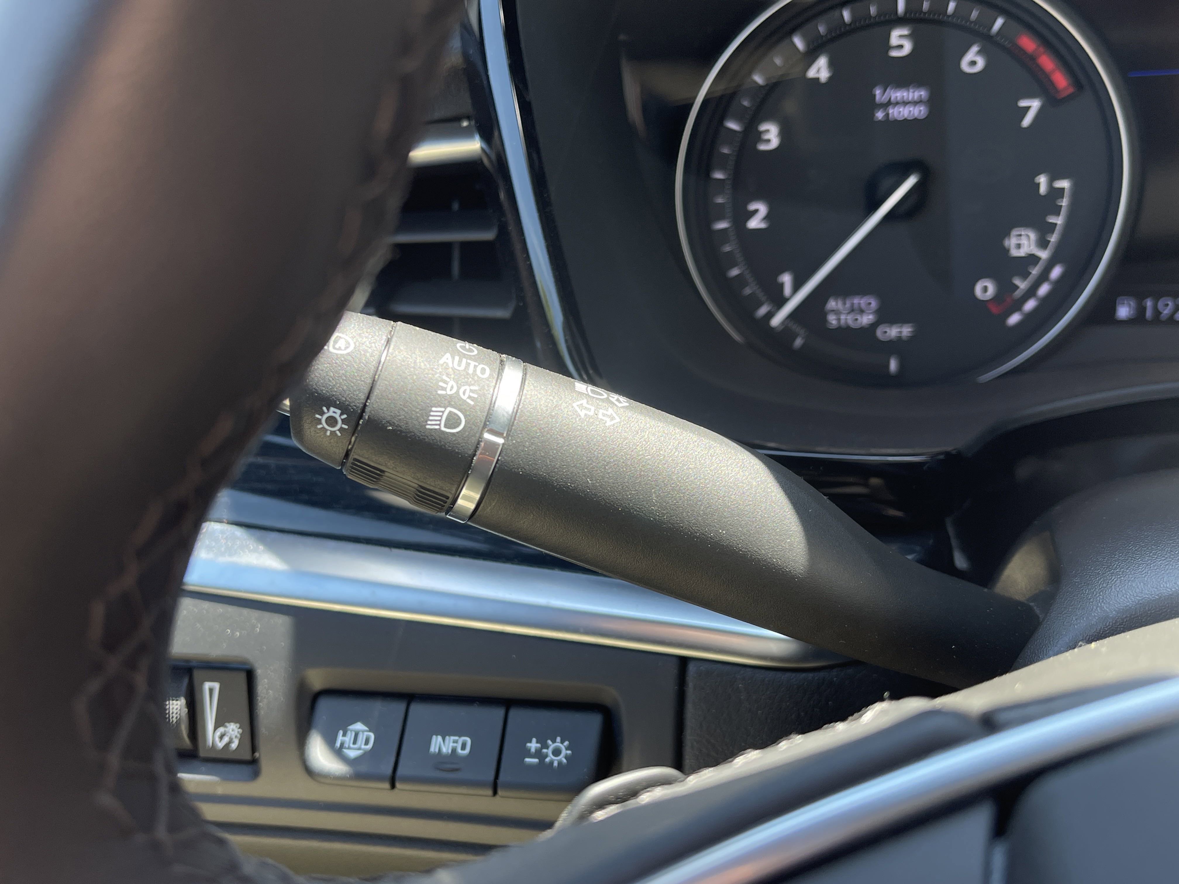 Used 2025 Cadillac XT5 Premium Luxury w/ Technology Package image 27