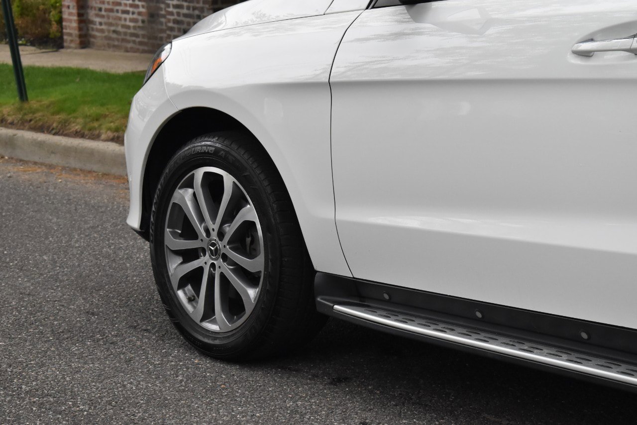 Used 2019 Mercedes-Benz GLE 400 4MATIC image 36