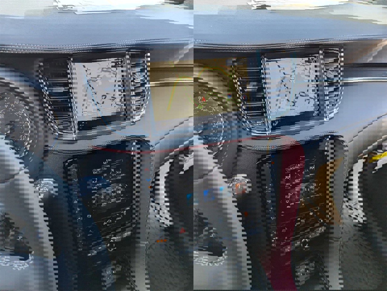 New 2025 INFINITI QX50 Sport image 25