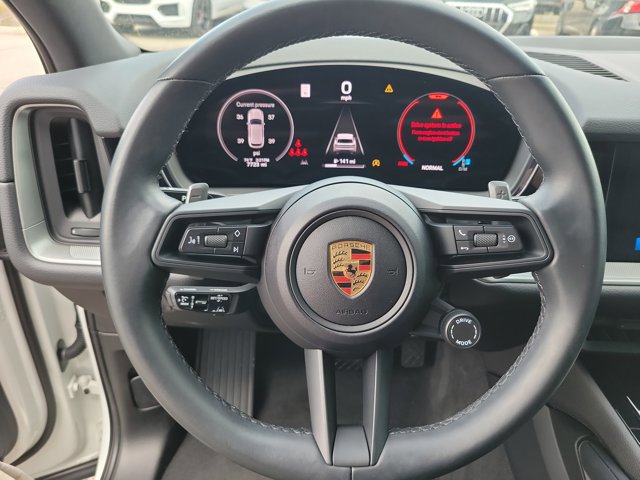 Certified 2024 Porsche Cayenne image 25