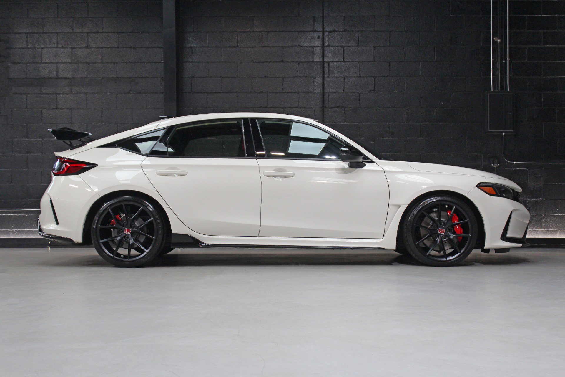 Used 2024 Honda Civic Type R image 19