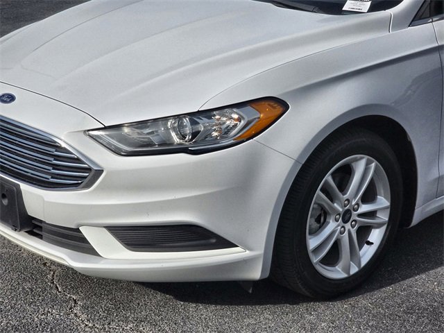 Used 2018 Ford Fusion S image 10