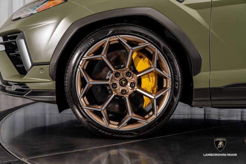 Used 2024 Lamborghini Urus Performante image 20