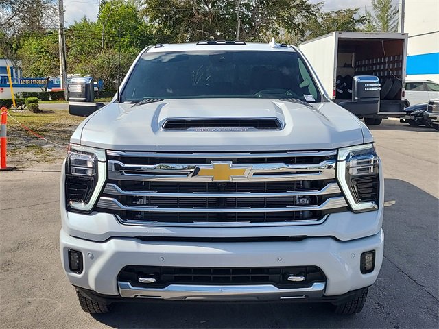 New 2026 Chevrolet Silverado 3500 High Country w/ Technology Package image 8