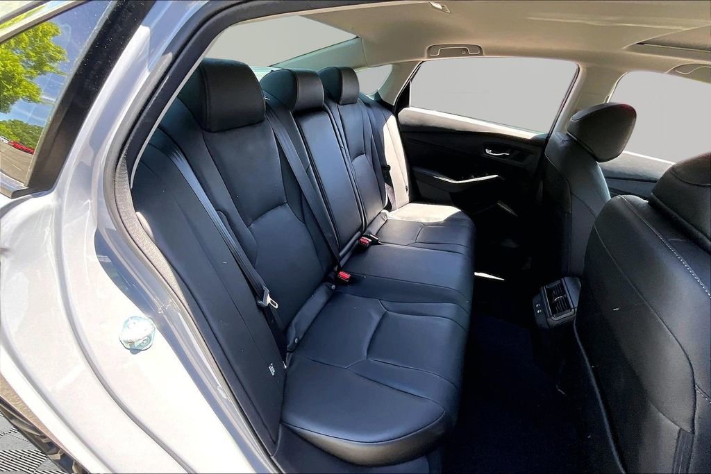 Certified 2025 Honda Accord Touring image 17
