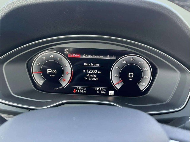 Certified 2025 Audi Q5 2.0T Premium Plus w/ Premium Plus Package image 12
