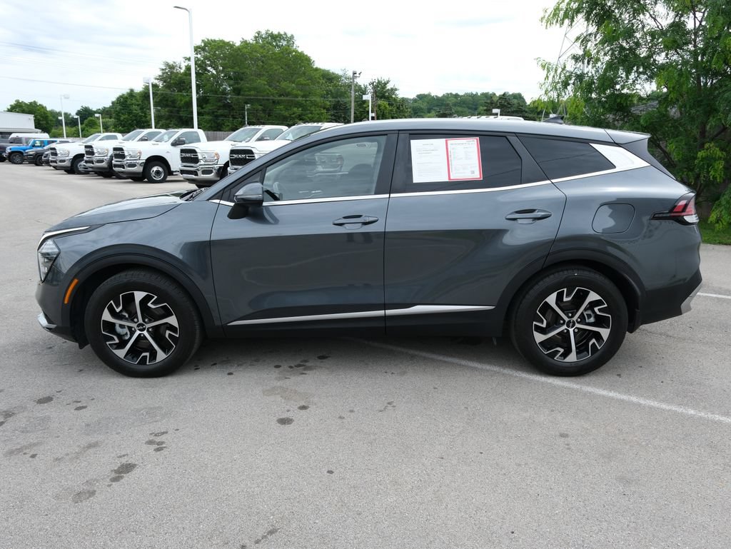 Used 2024 Kia Sportage EX FWD image 10