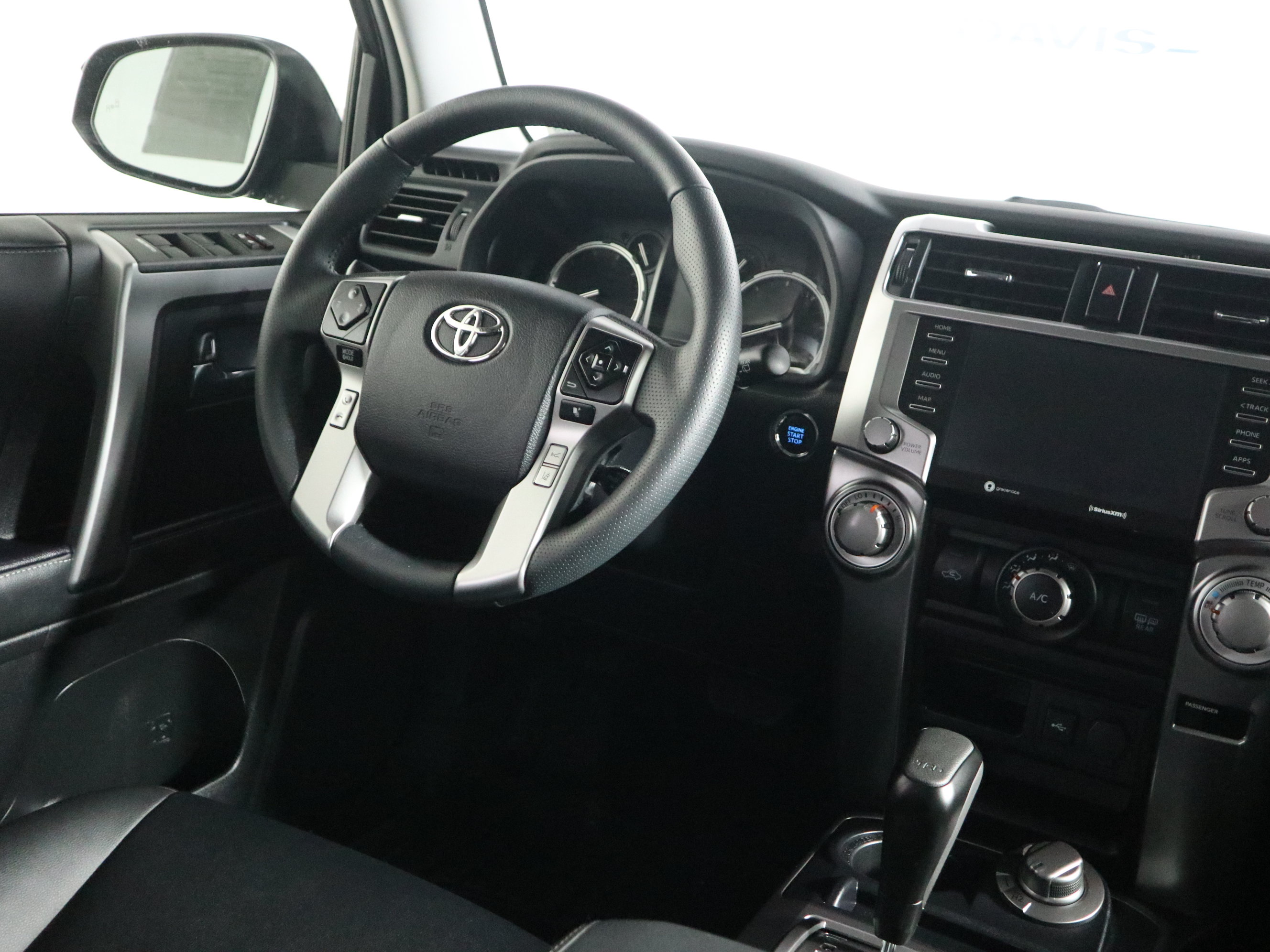 Used 2024 Toyota 4Runner TRD Sport AWD/4WD image 15