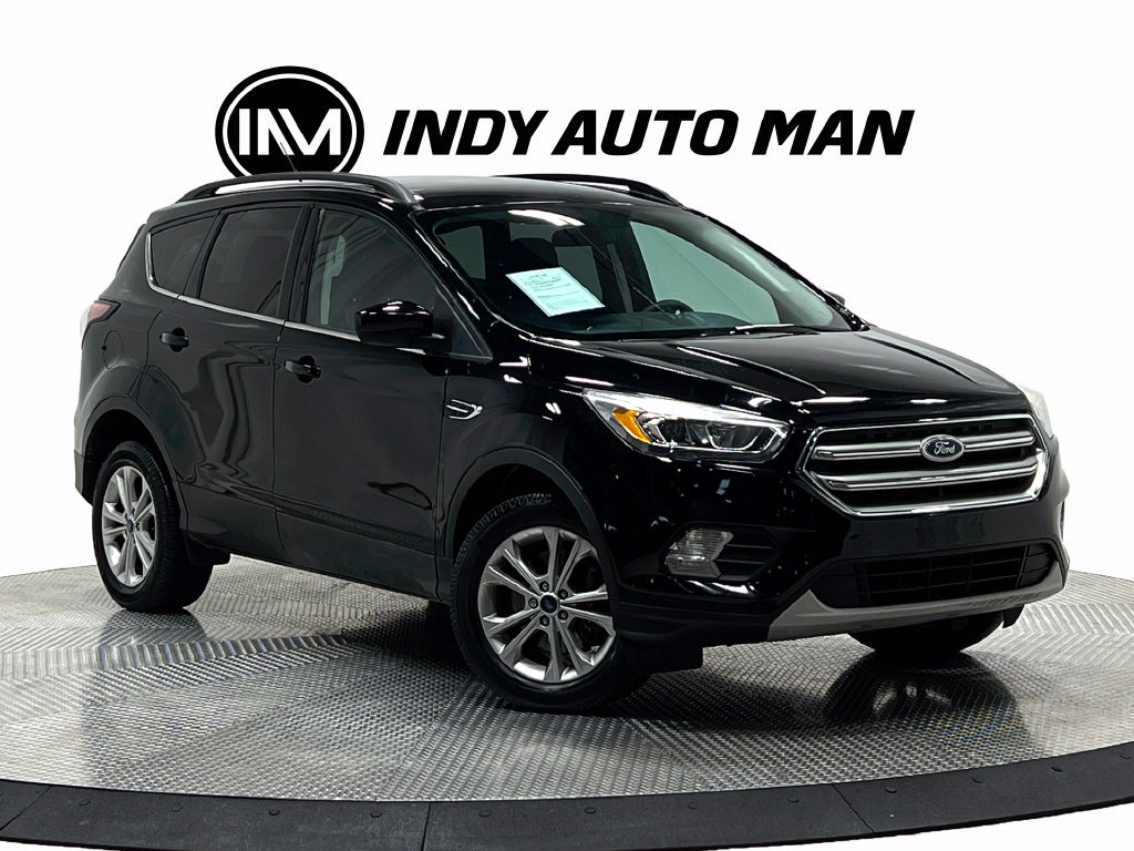 Used 2017 Ford Escape SE w/ Equipment Group 201A AWD/4WD image 2
