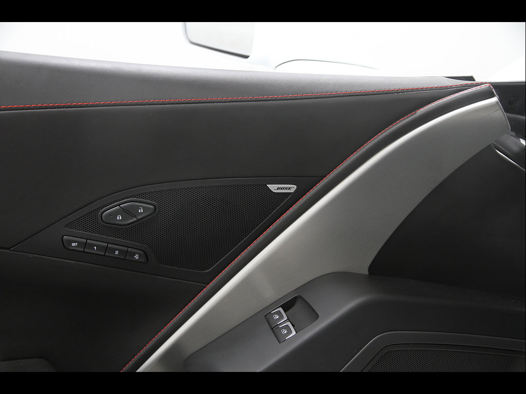Used 2016 Chevrolet Corvette Stingray Convertible w/ 3LT Preferred Equipment Group RWD image 6