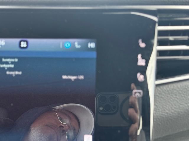 Certified 2025 Jeep Wagoneer Series III image 38