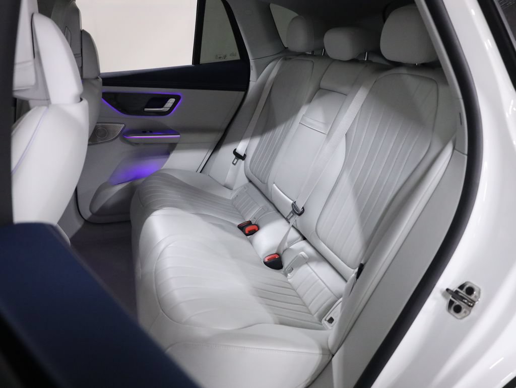 Certified 2023 Mercedes-Benz EQE 500 4MATIC SUV image 44