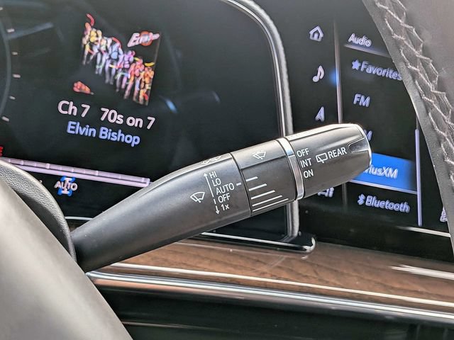 Used 2023 Cadillac Escalade Sport Platinum w/ LPO, ONYX Package AWD/4WD image 33