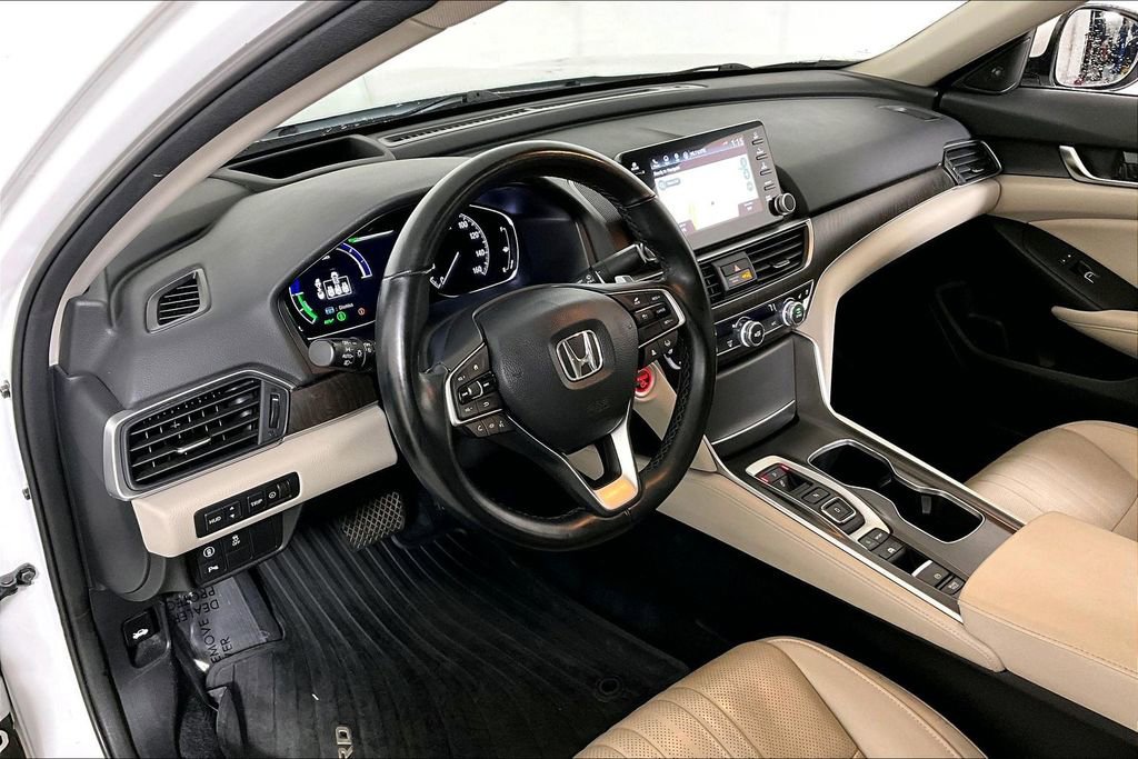 Used 2022 Honda Accord Touring image 13