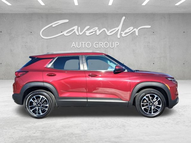 Used 2024 Chevrolet TrailBlazer LT w/ Driver Confidence Package FWD image 21