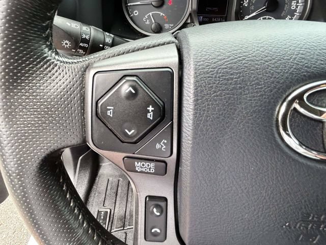 Used 2017 Toyota Tacoma TRD Pro AWD/4WD image 28