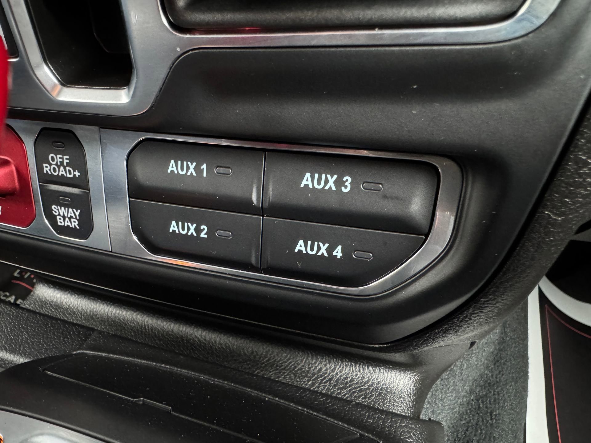 Used 2024 Jeep Wrangler Unlimited Rubicon AWD/4WD image 41