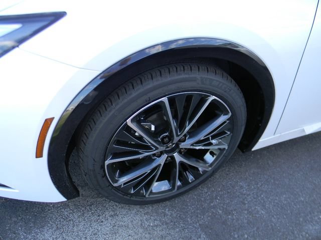 New 2026 Toyota Prius XLE FWD image 9
