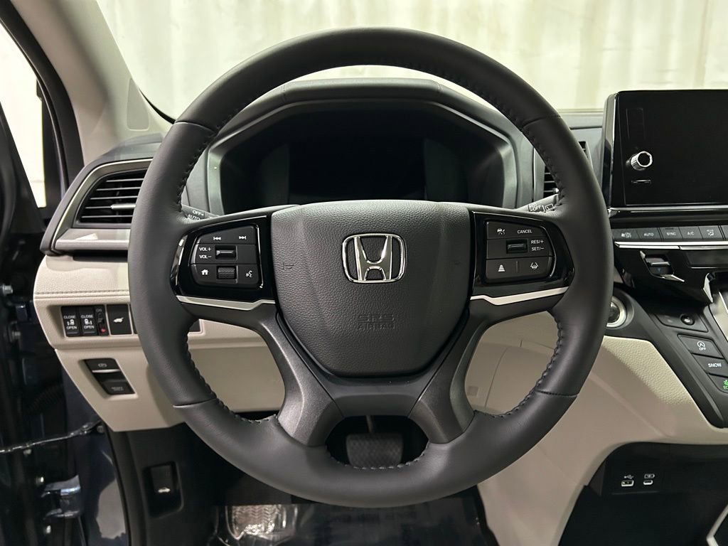 Used 2026 Honda Odyssey EX-L image 16