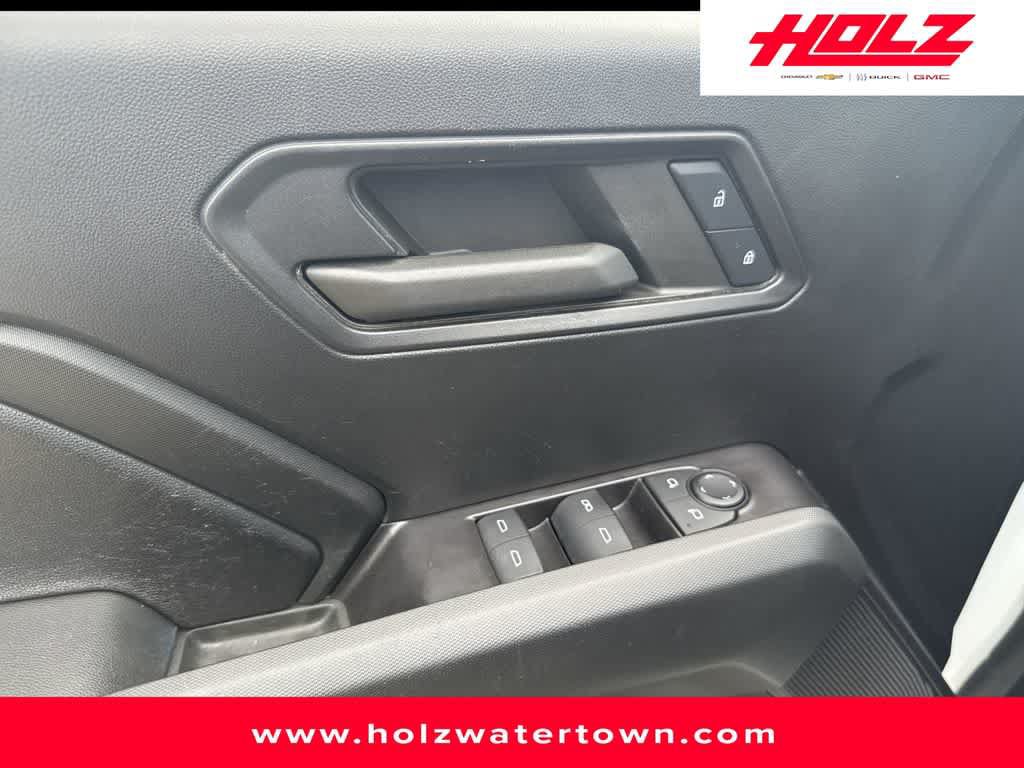 Certified 2024 Chevrolet Colorado Trail Boss w/ Advanced Trailering Package AWD/4WD image 16