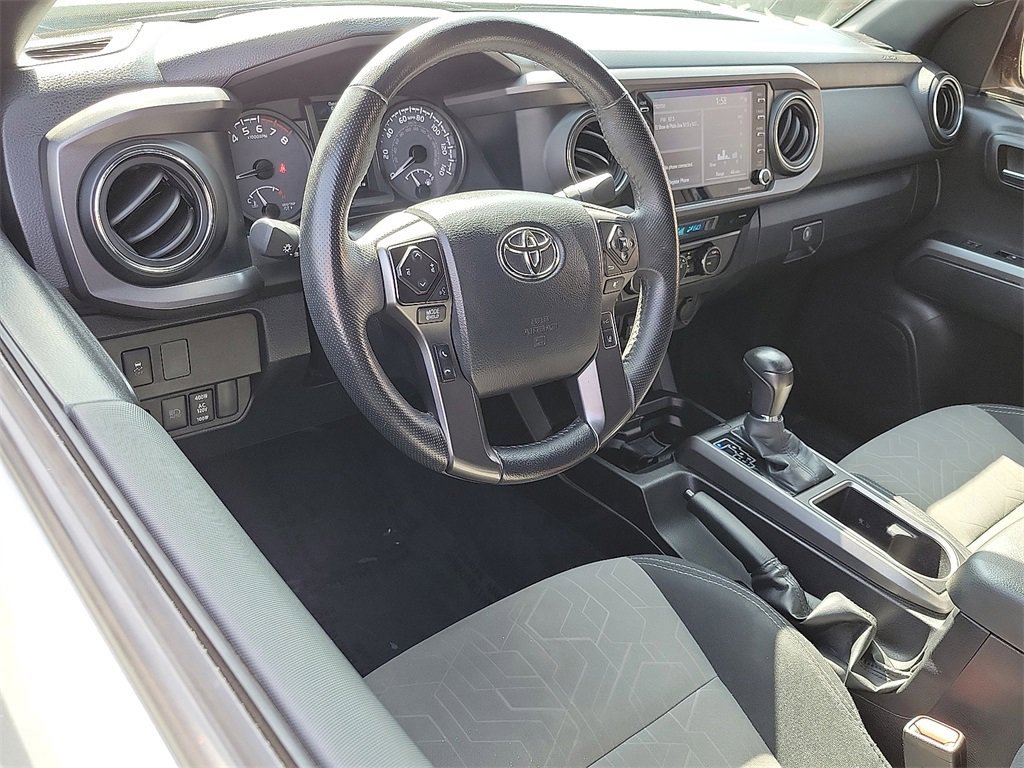Used 2023 Toyota Tacoma TRD Off-Road image 2