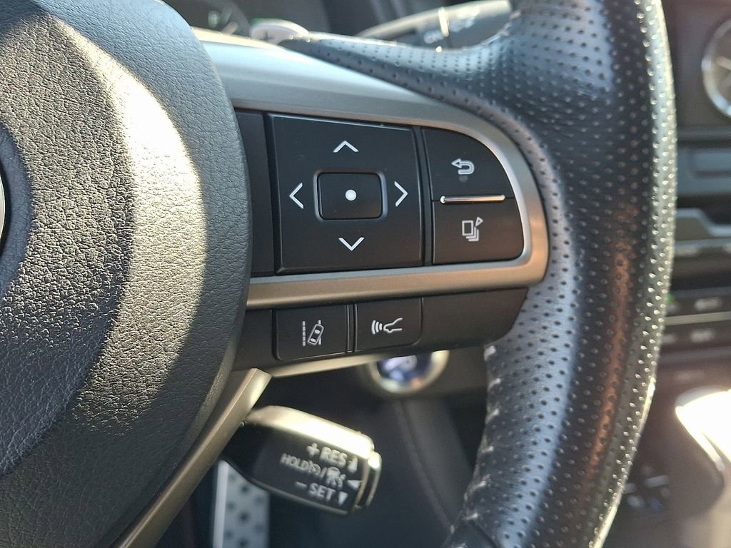 Certified 2022 Lexus RX 450h F Sport w/ Accessory Package AWD/4WD image 23