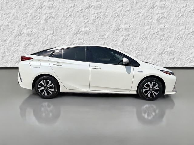 Used 2019 Toyota Prius Prime Plus FWD image 2