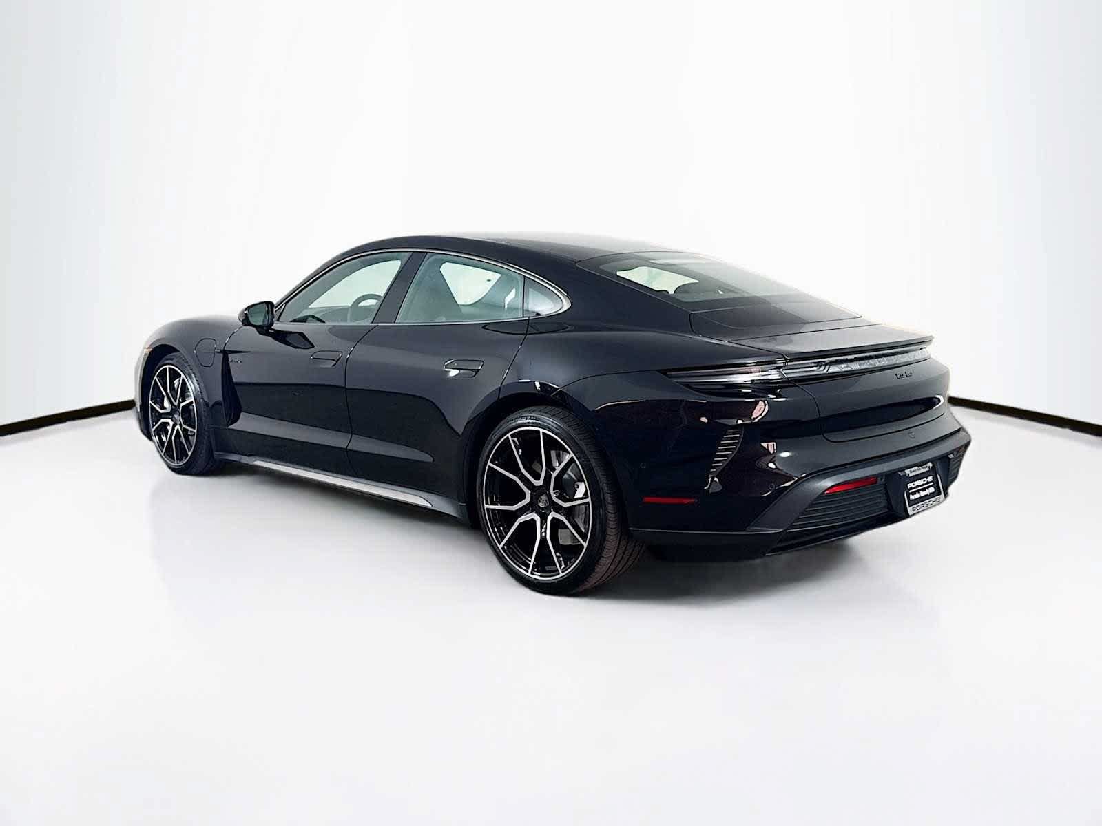 New 2026 Porsche Taycan Turbo AWD/4WD image 31