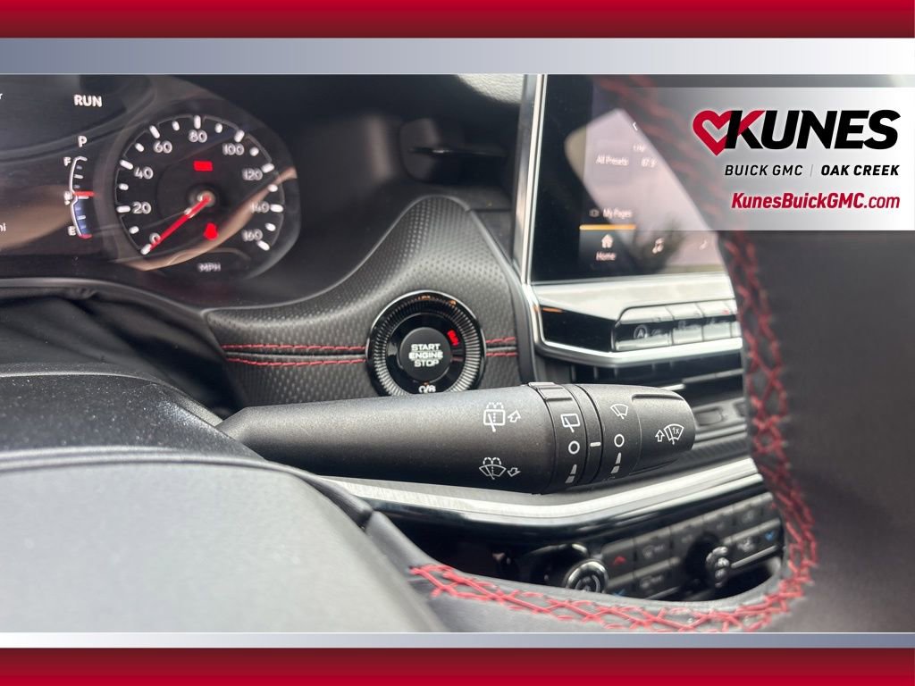 Used 2024 Jeep Compass Trailhawk image 13