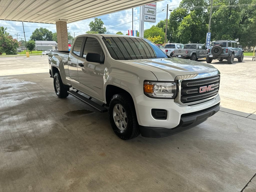 Used 2020 GMC Canyon W/T w/ Convenience Package RWD image 3
