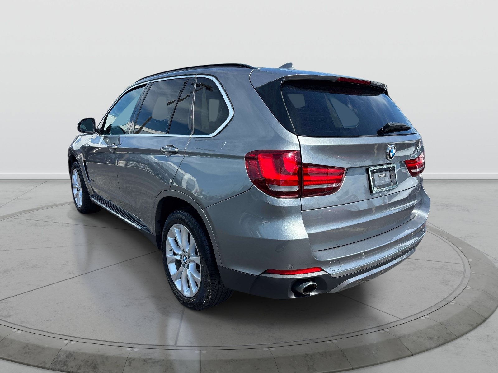 Used 2015 BMW X5 xDrive35i AWD/4WD image 3