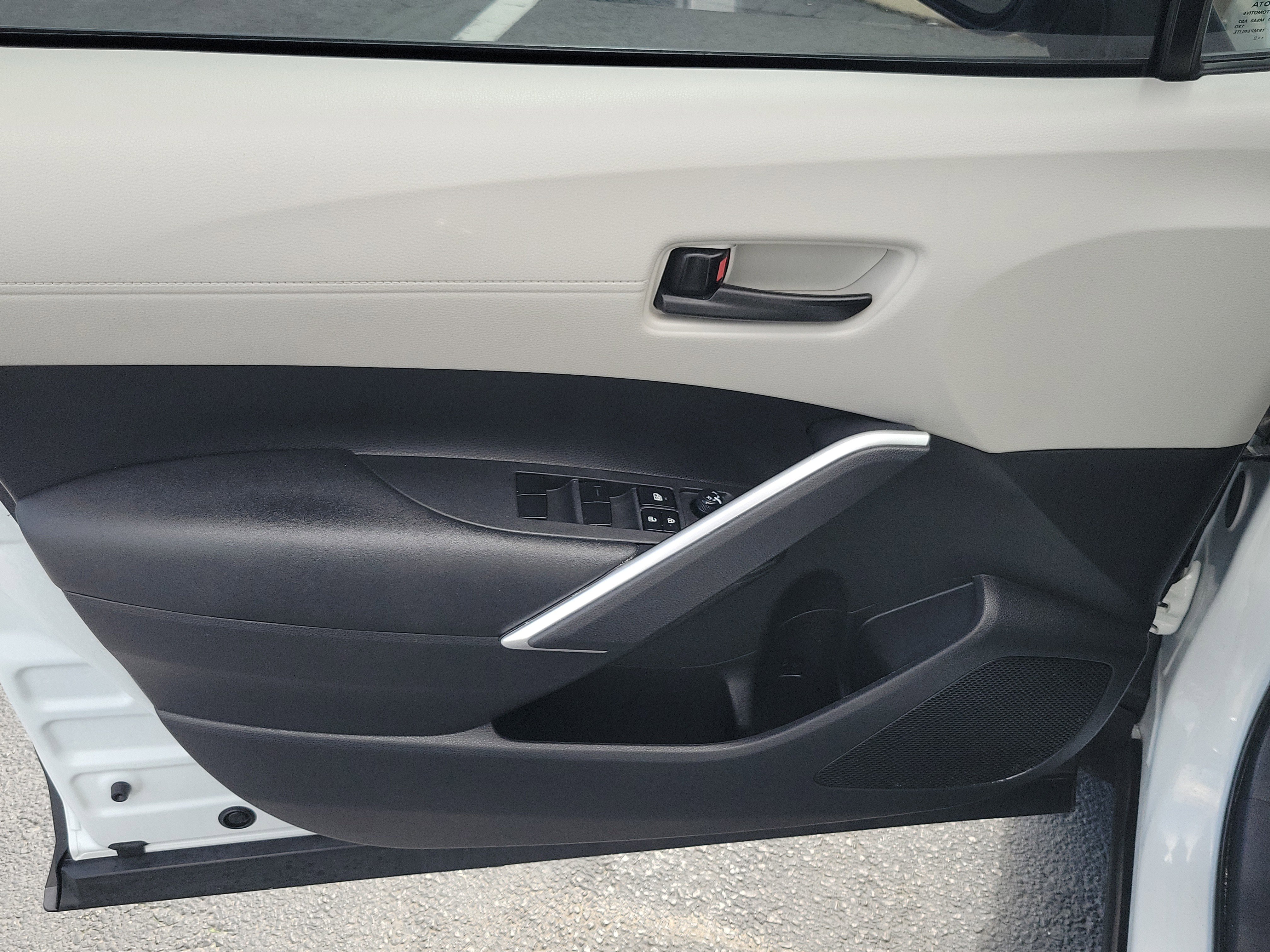 Certified 2023 Toyota Corolla Cross L AWD/4WD image 19