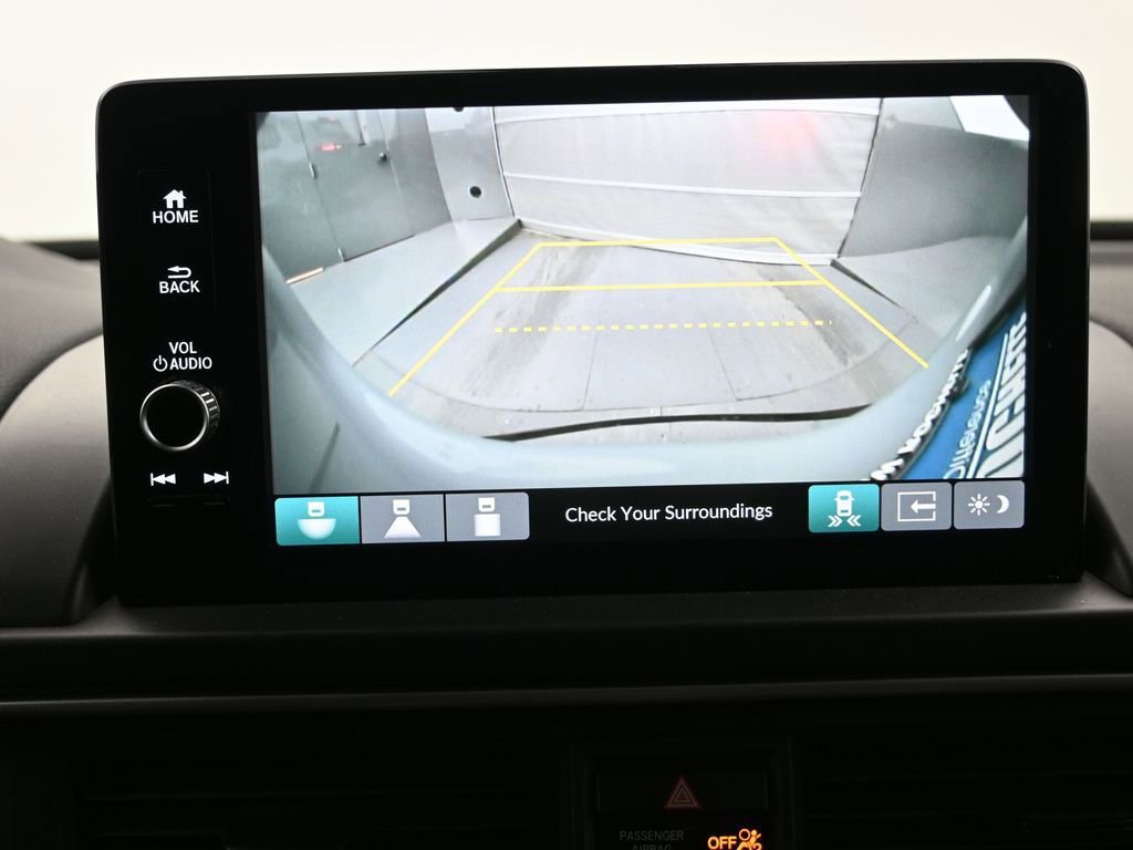 Used 2024 Honda Pilot Touring image 12