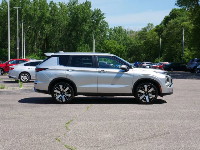 Used 2025 Mitsubishi Outlander SE AWD/4WD image 6