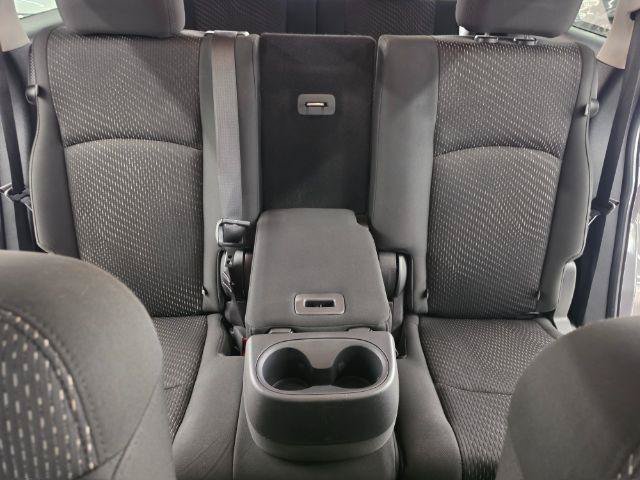 Used 2020 Dodge Journey SE FWD image 38