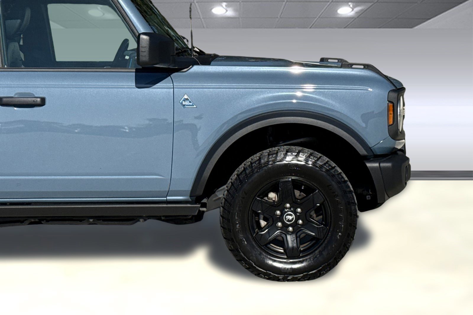 Used 2024 Ford Bronco Black Diamond image 31