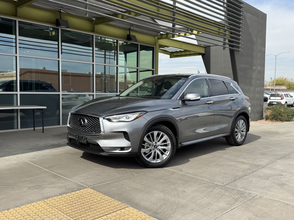 Used 2024 INFINITI QX50 Luxe w/ Cargo Package FWD image 1