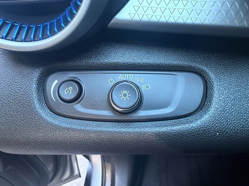 Used 2024 Chevrolet Trax LS FWD image 19