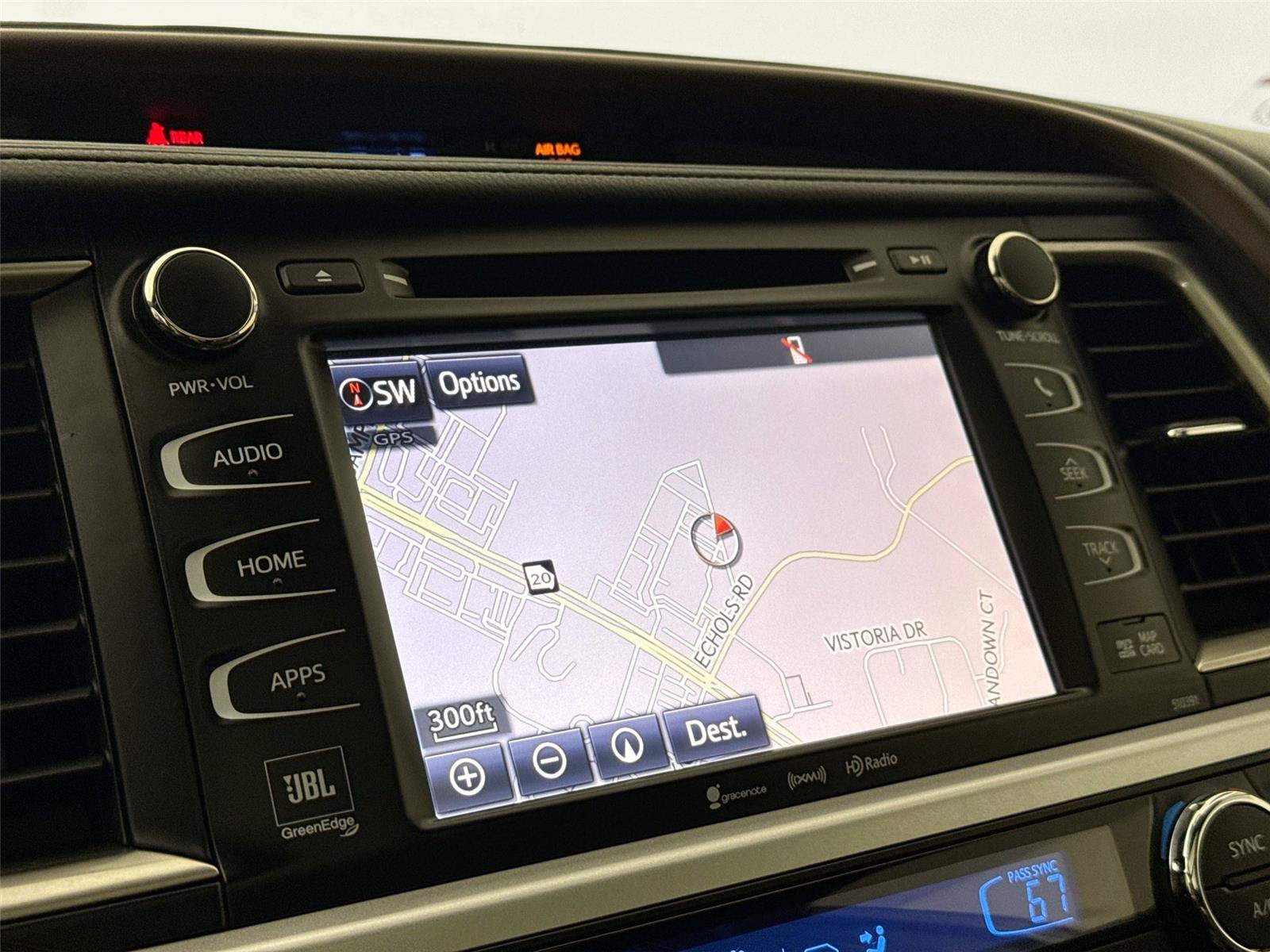 Used 2019 Toyota Highlander Limited Platinum AWD/4WD image 7