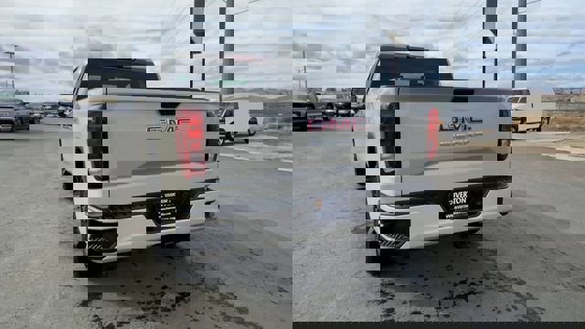 New 2026 GMC Sierra 1500 Pro w/ Graphite Edition image 7