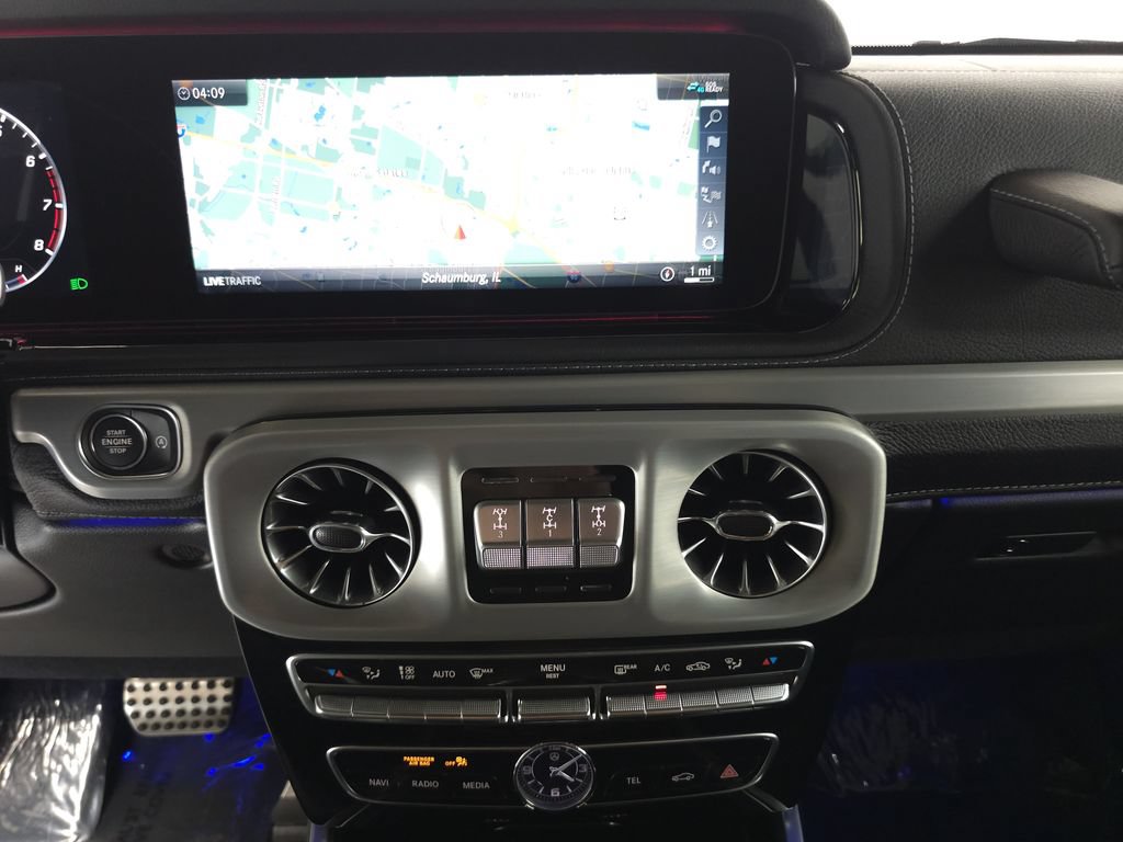 Certified 2022 Mercedes-Benz G 550 w/ Exclusive Interior Package image 16