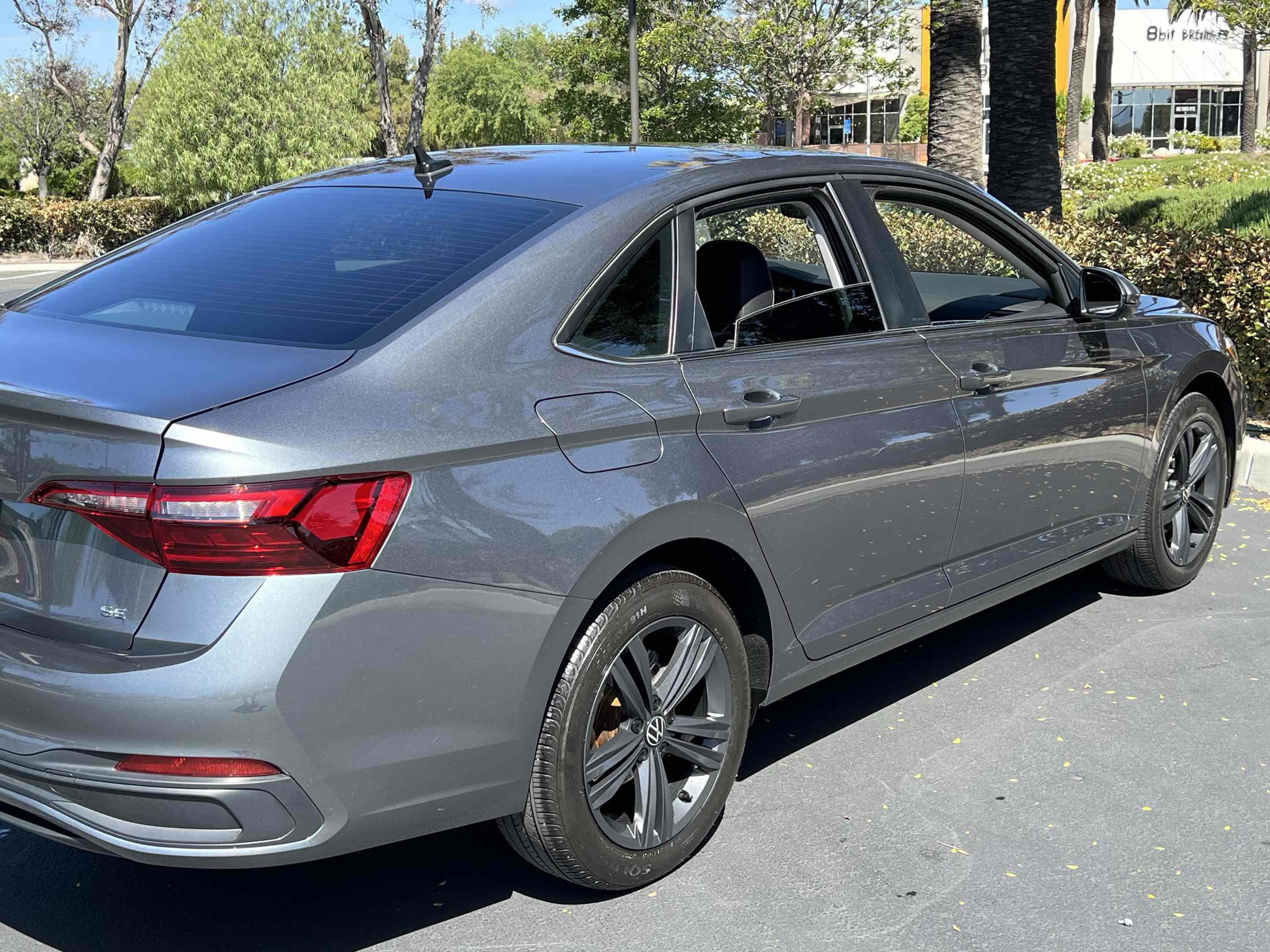 Used 2023 Volkswagen Jetta SE w/ Panoramic Sunroof Package FWD image 47