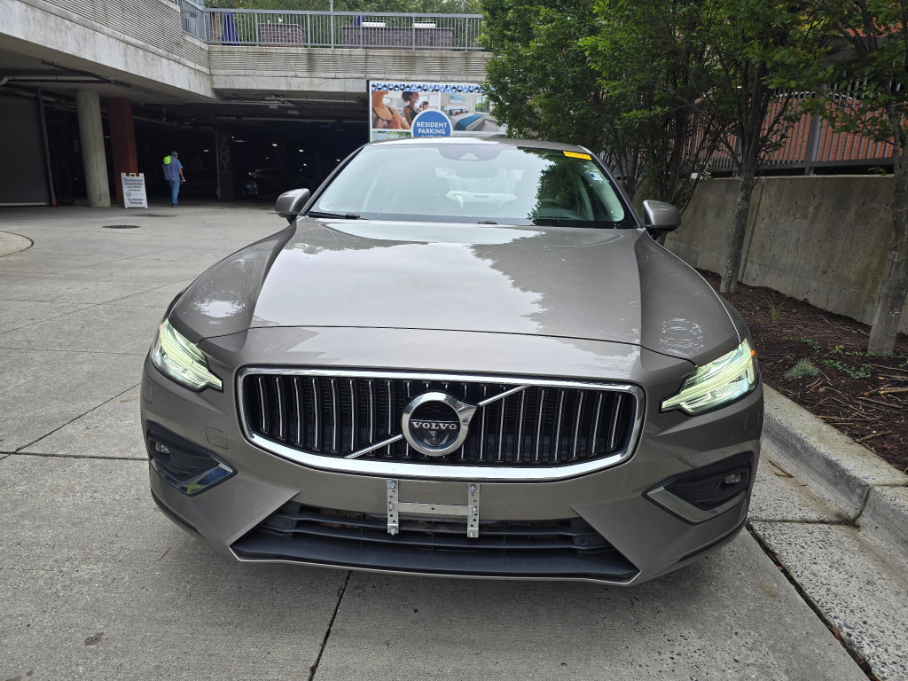 Used 2020 Volvo S60 T5 Inscription w/ Advanced Package FWD image 4