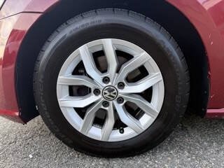 Used 2018 Volkswagen Passat 2.0T S w/ Driver Assistance Package FWD image 16