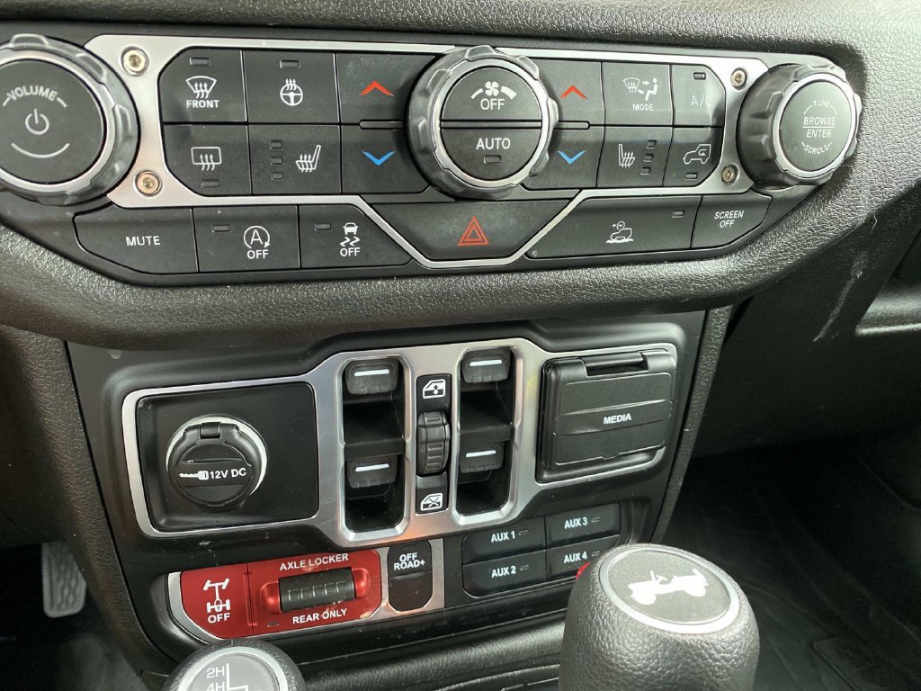 Certified 2026 Jeep Wrangler Unlimited Sport AWD/4WD image 15