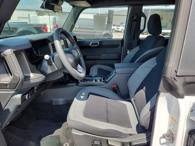 New 2025 Ford Bronco 4-Door AWD/4WD image 6