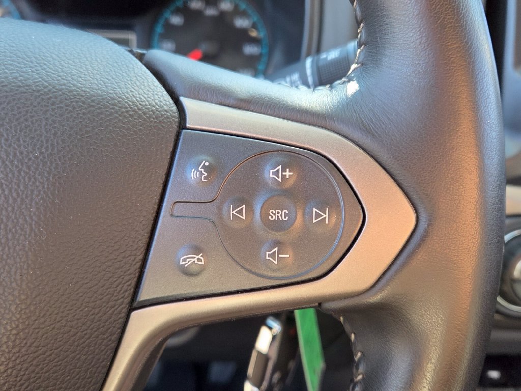 Used 2015 Chevrolet Colorado Z71 AWD/4WD image 24