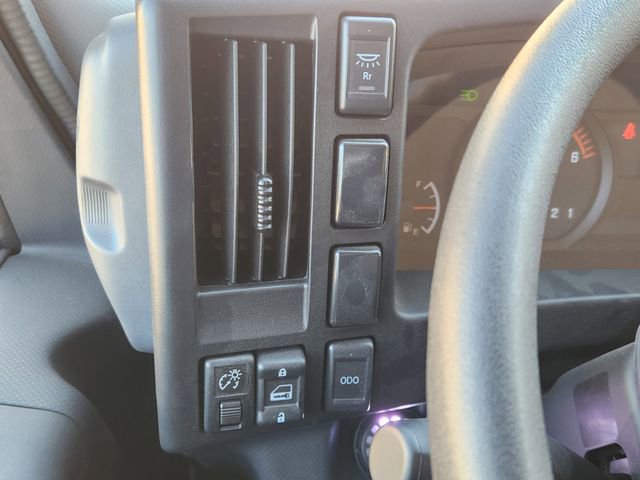 New 2024 Chevrolet Low Cab Forward RWD image 24