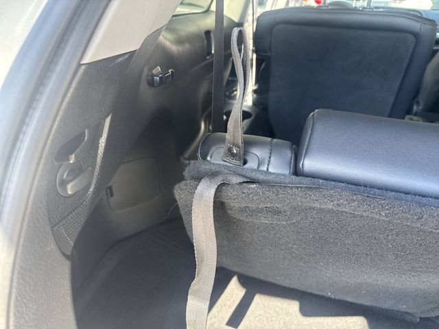Used 2019 Toyota Highlander Limited FWD image 15