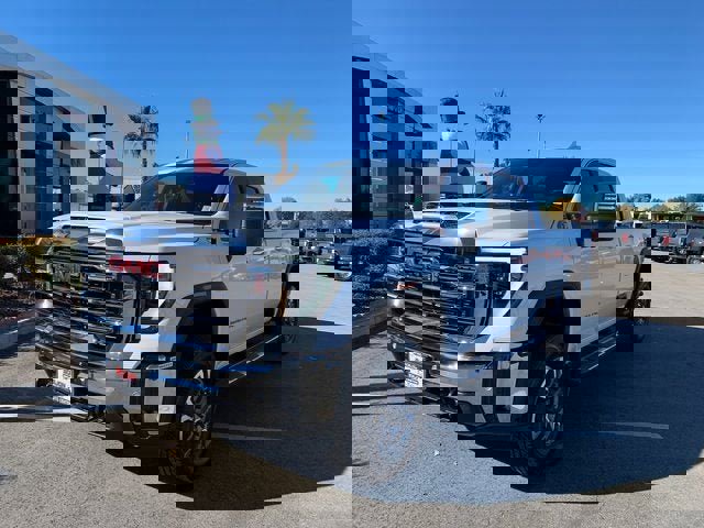 New 2026 GMC Sierra 2500 SLT w/ SLT Premium Package image 2